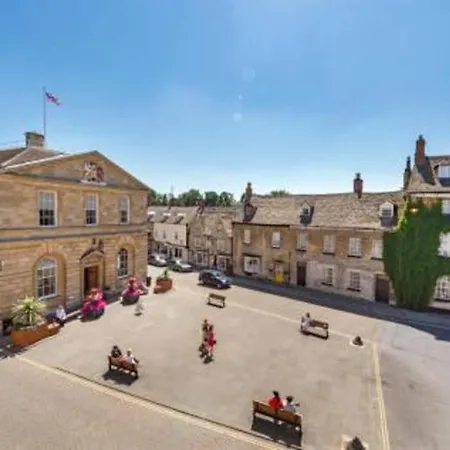 Oxfordshire Living - The Churchill Apartment - Woodstock Exterior photo
