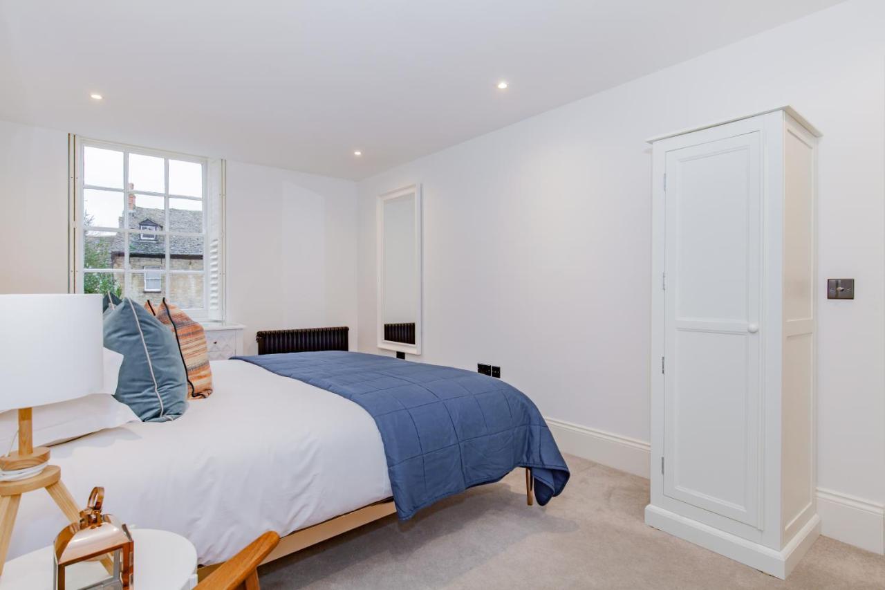 Oxfordshire Living - The Churchill - Apartment Woodstock