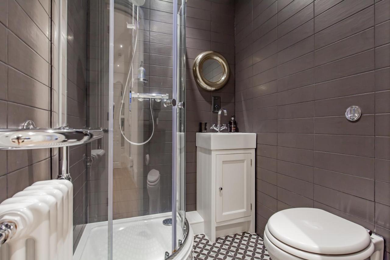 Oxfordshire Living - The Churchill -